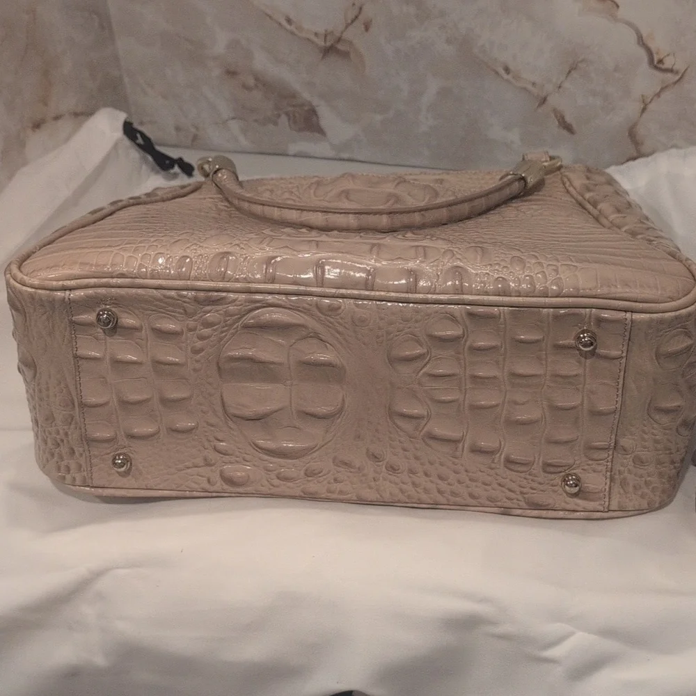 Brahmin Melbourne Ruby Satchel Euc - Picture 10 of 10